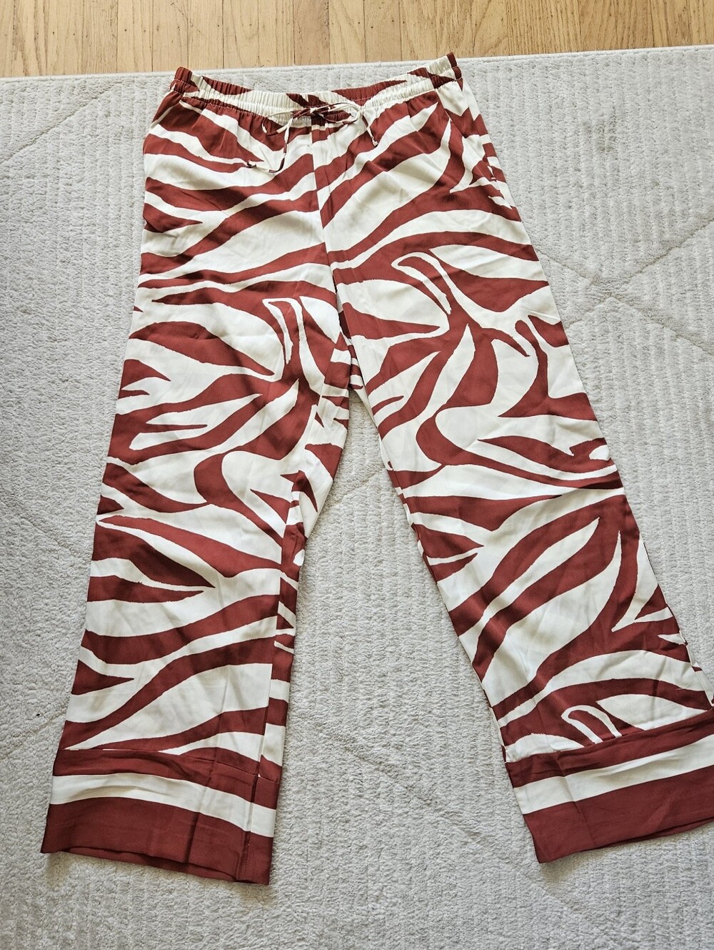 L H&M Blend Pants in Cream & Red Stripe